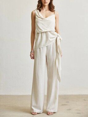 NWT in Package Linen Pearl Set